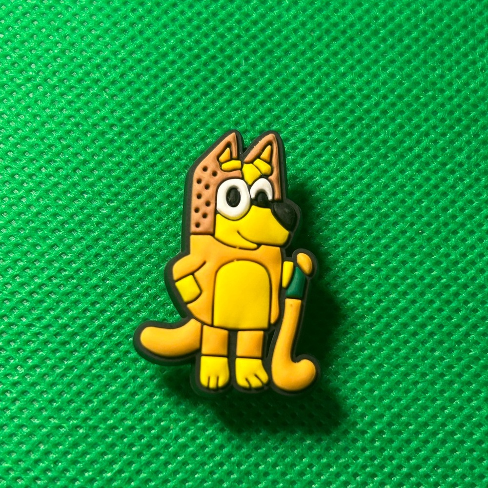 🌼 (5/$10 or 10/$15) NEW “Bluey” Fun Croc Shoe Charm Collection - Picture 1 of 2